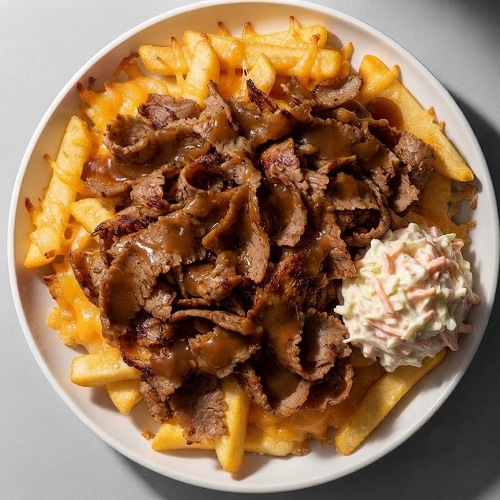 Chips, Cheese, Donner & Curry Sauce 